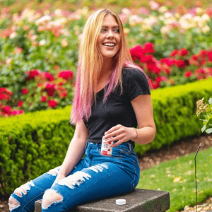 BINOID GUMMIES - SOUR STRAWBERRY